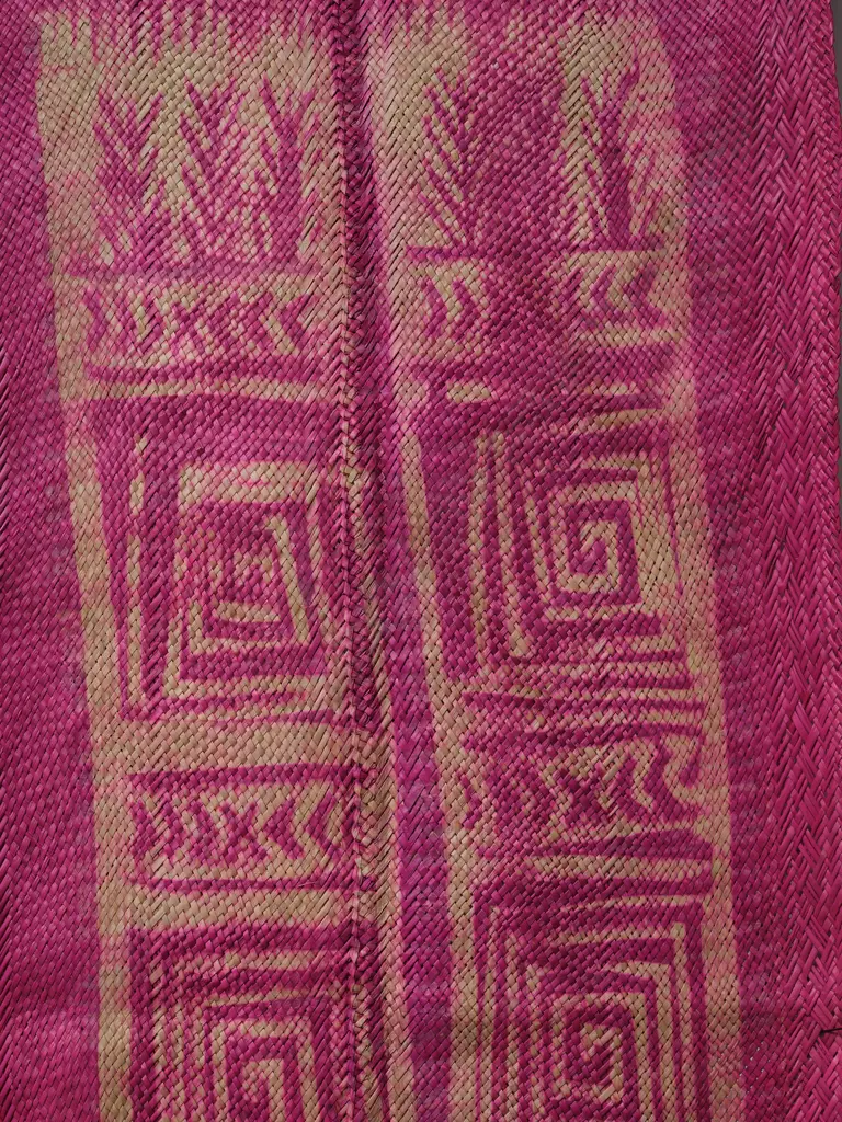 Ambae red mat (Vanuatu), Image 1++